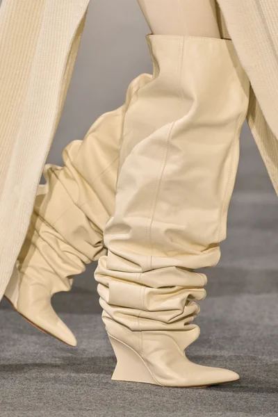 Look 127